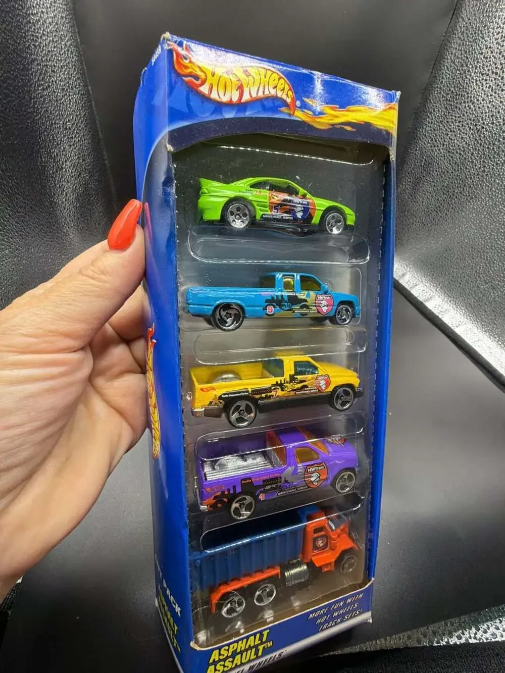 Hot Wheels 2000 HW Trans Asphalt Assault 5-Car Gift Pack